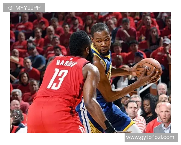 G6勇士与火箭激战正酣谁能在季后赛中笑到最后